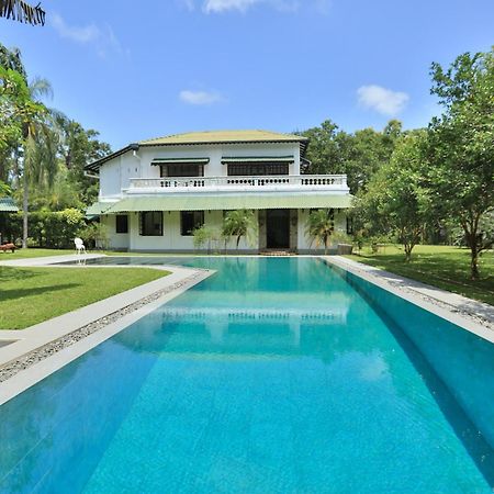 Horathapola Estate Hotel Маравила Екстериор снимка