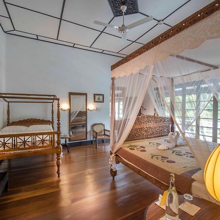 Horathapola Estate Hotel Маравила Екстериор снимка