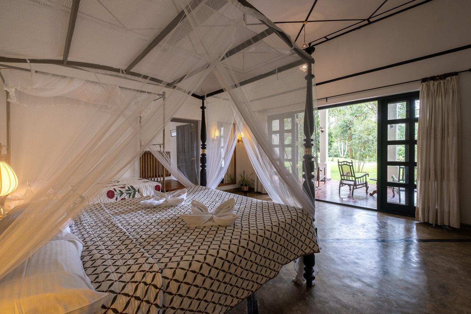 Horathapola Estate Hotel Маравила Екстериор снимка