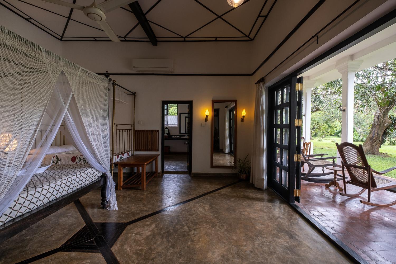 Horathapola Estate Hotel Маравила Екстериор снимка